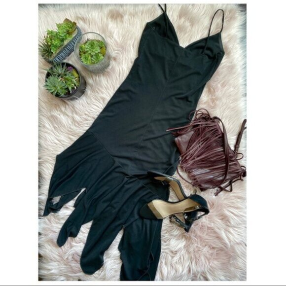 LE CHATEAU Black Ruffle Dress-Size Small - Picture 4 of 13